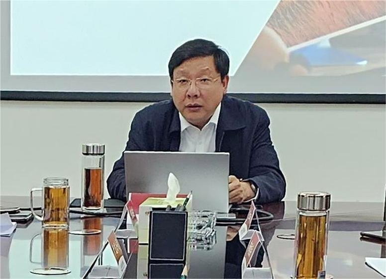 堅(jiān)定理想信念，踐行初心使命&mdash;財(cái)信集團(tuán)黨委書記張華維同志講授主題教育專題黨課